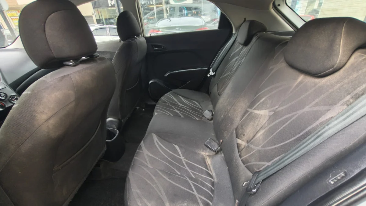 HB20 comfort. 1.0 Completo manual 2015 - Imagem 8
