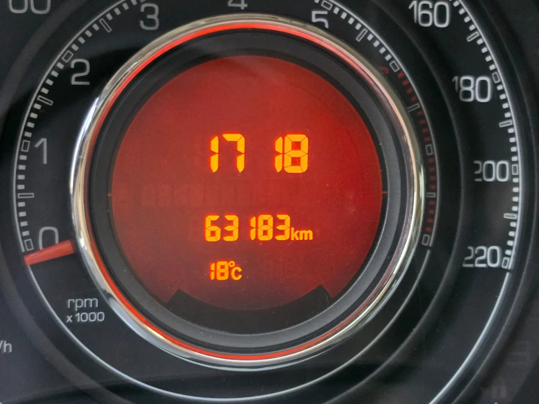 Fiat 500 Dualogic 1.4 Completo 2010 - Imagem 10