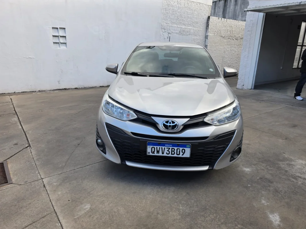 YARIS XL 1.3 Flex 16V 5p Mecânico 2020 - Imagem 2