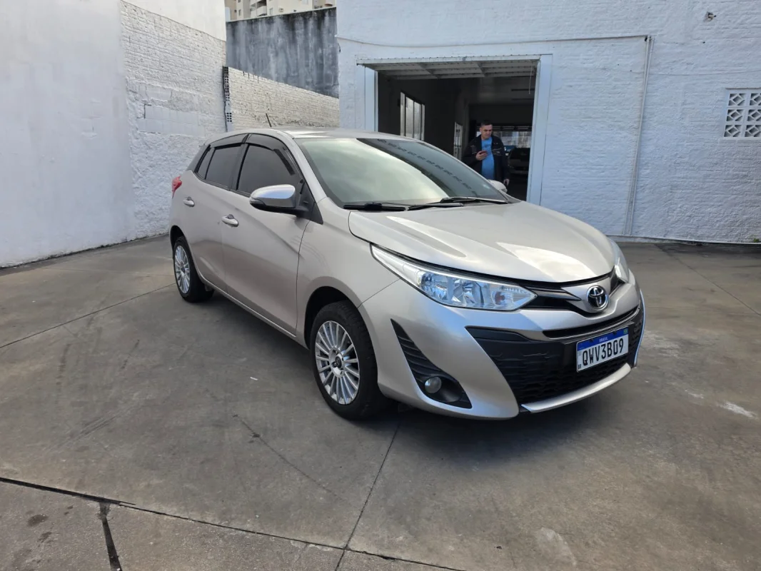 YARIS XL 1.3 Flex 16V 5p Mecânico 2020