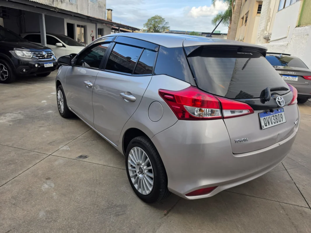 YARIS XL 1.3 Flex 16V 5p Mecânico 2020 - Imagem 5
