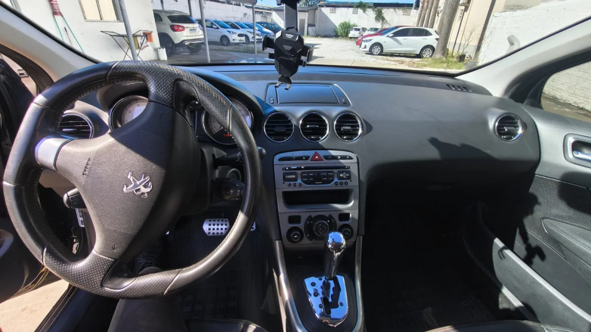 408 Sedan Griffe 1.6 THP Turbo 16V 4p Aut. Com Teto 2012 - Imagem 8