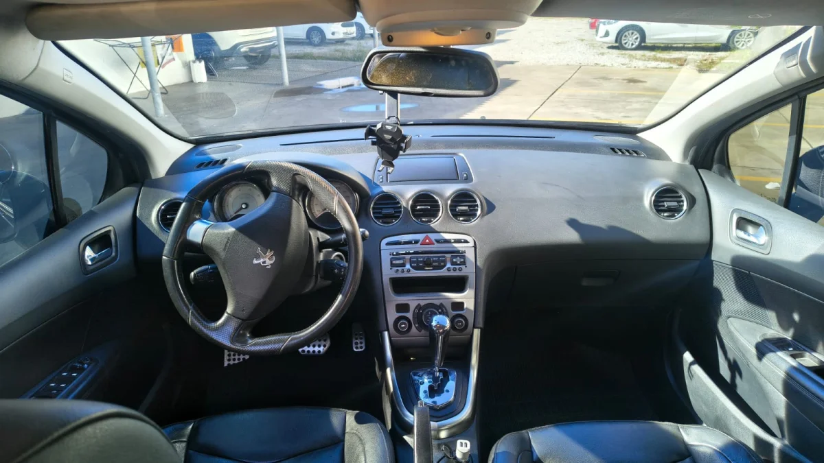 408 Sedan Griffe 1.6 THP Turbo 16V 4p Aut. Com Teto 2012 - Imagem 10
