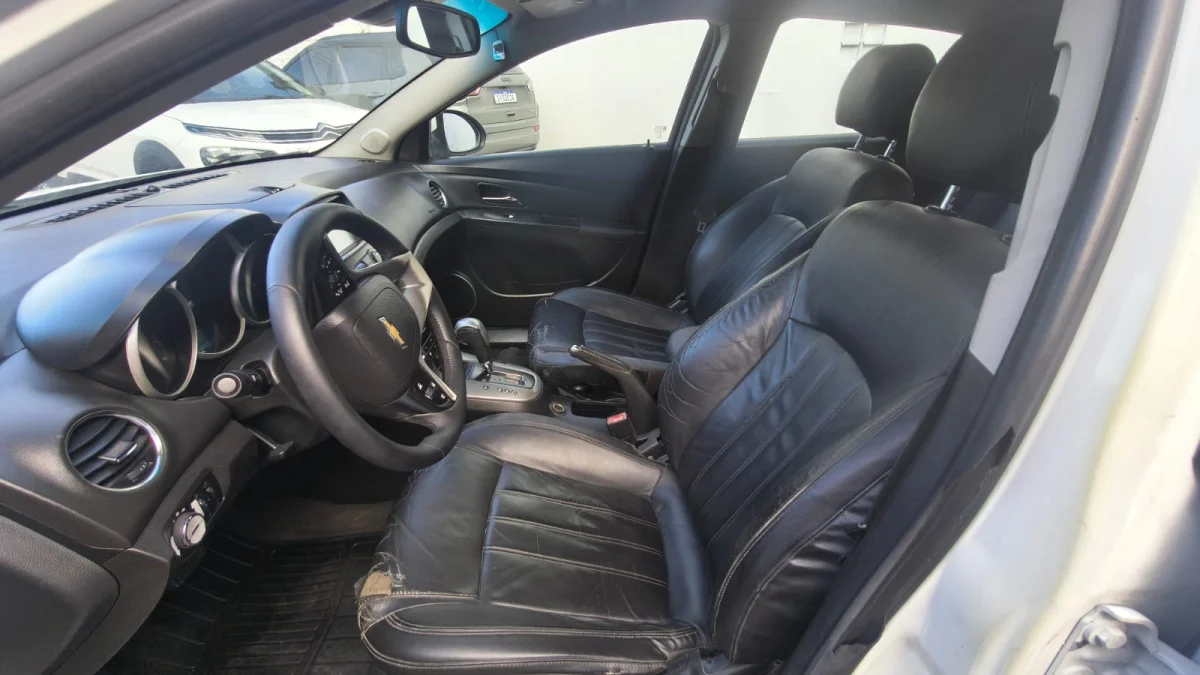 CRUZE HB SPORT LT 1.8 16 V 2014🚗✨  - Imagem 13
