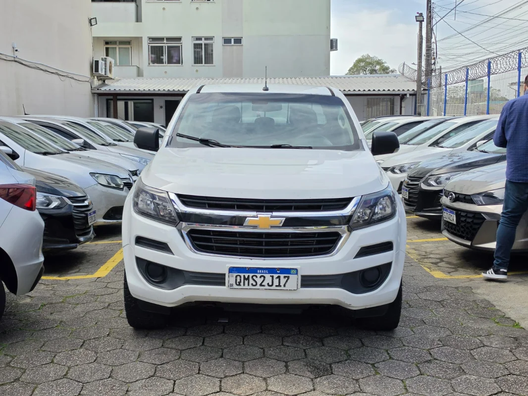 S10 Pick-Up 2.8 4x4 CD Diesel Ano 2018 mec. - Imagem 2