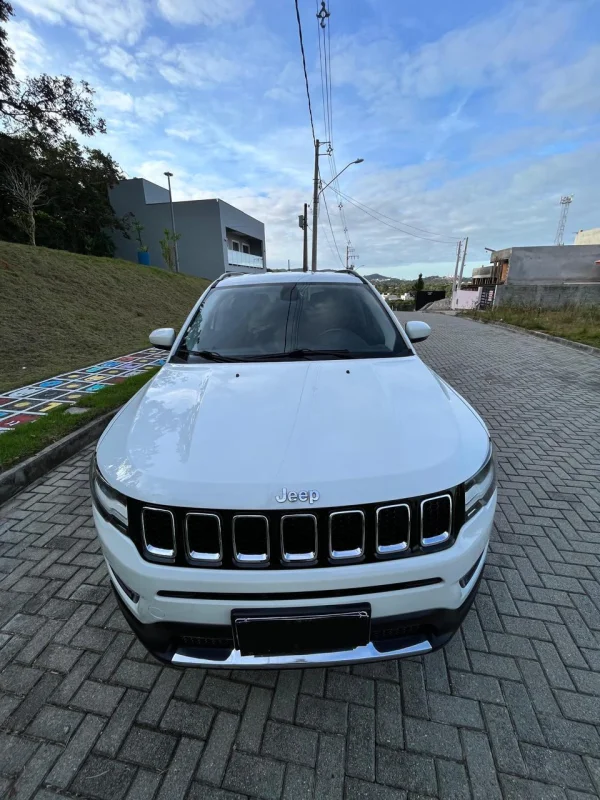 COMPASS LONGITUDE 2.0 4x2 Flex 16V 2017 - Imagem 11