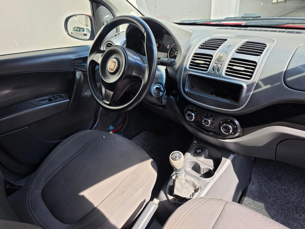 Grand Siena ATTRACTIVE 1.0 Flex 8V 4p 2018 - Imagem 11