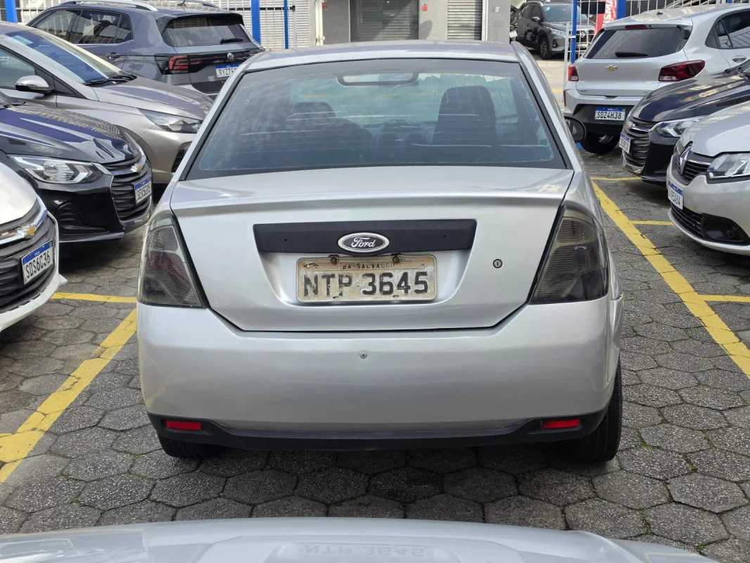Fiesta Sed. 1.6 8V Flex 4p 2011 - Imagem 6