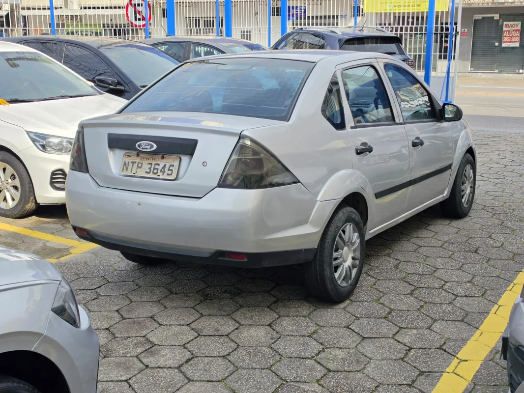 Fiesta Sed. 1.6 8V Flex 4p 2011 - Imagem 5