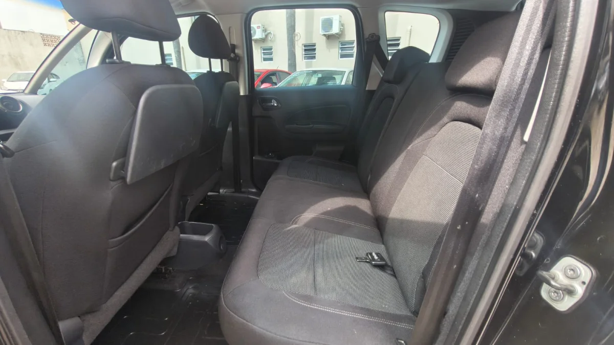 C3 Picasso GLX 1.6 Flex 16V 5p Aut. 2013 - Imagem 10