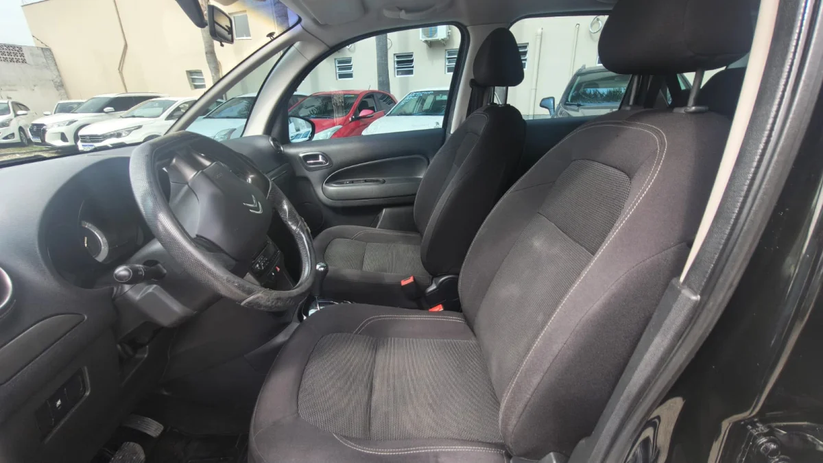 C3 Picasso GLX 1.6 Flex 16V 5p Aut. 2013 - Imagem 11
