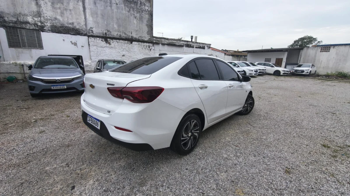 ONIX SEDAN Plus LT 1.0 12V TB Flex Aut. 2023 - Imagem 7