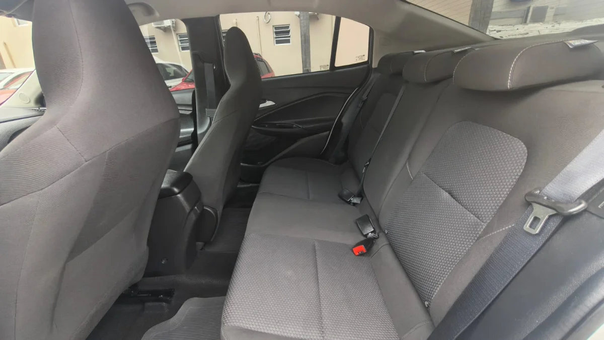 ONIX SEDAN Plus LT 1.0 12V TB Flex Aut. 2023 - Imagem 10