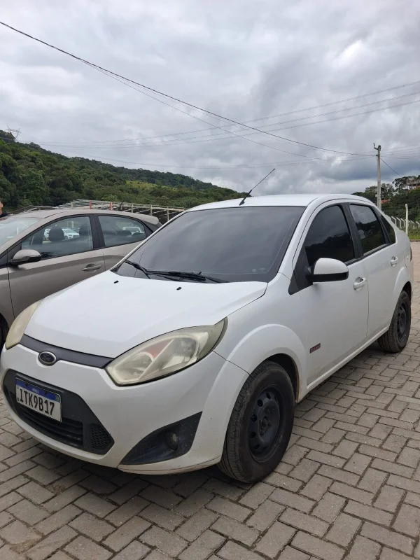 Fiesta Sed. 1.6 8V Flex 4p 2013 - Imagem 2