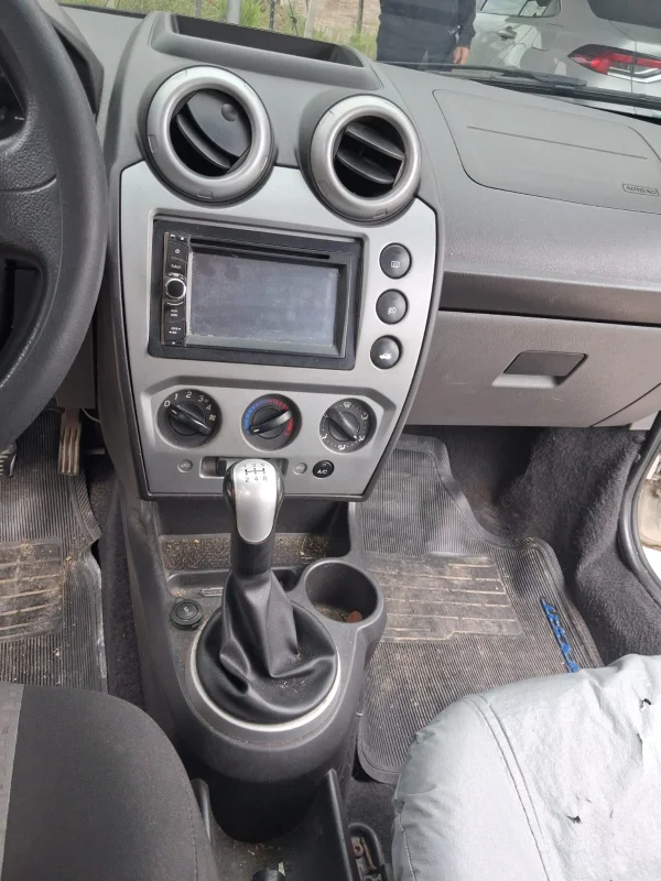Fiesta Sed. 1.6 8V Flex 4p 2013 - Imagem 4