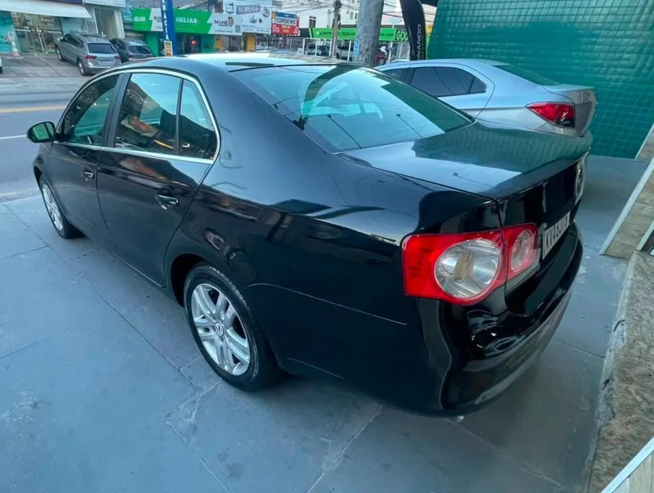 Jetta 2.5 Tiptronic Completo 2009 - Imagem 3