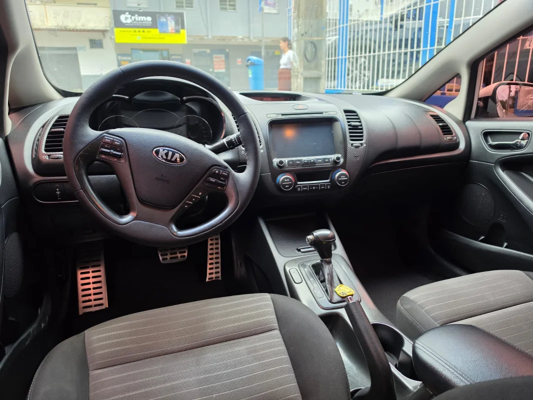 Cerato 1.6 Completo AUTOMÁTICO 2014 - Imagem 7