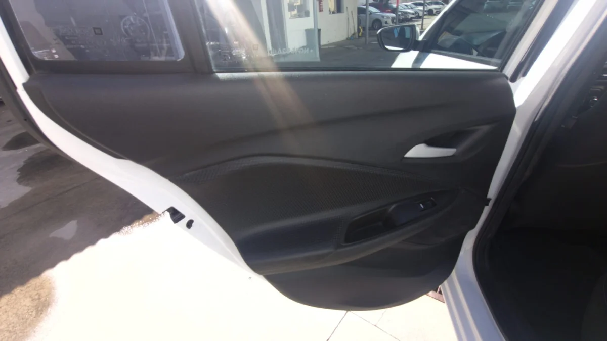 Onix Hatch LT2 1.0 Completo 2022 - Imagem 13