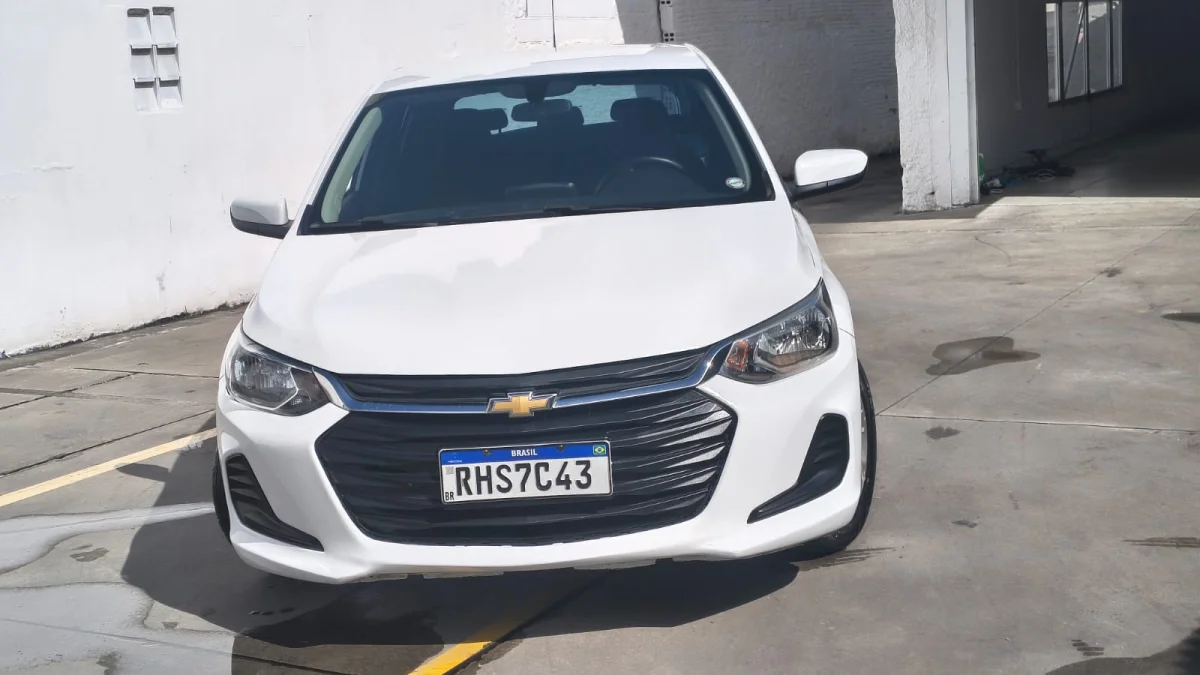 Onix Hatch LT2 1.0 Completo 2022 - Imagem 2