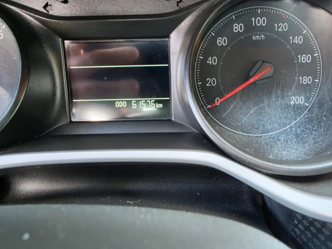 Onix Hatch LT2 1.0 Completo 2024 - Imagem 9