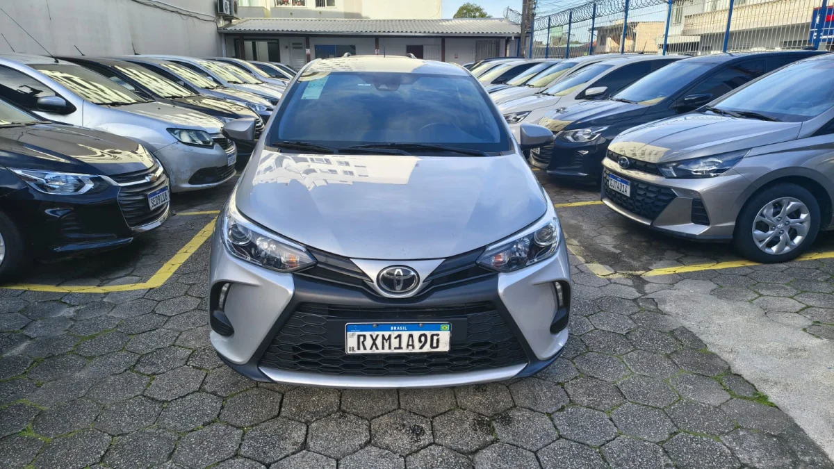 YARIS XS Sedan 1.5 Flex 16V 4p Aut.2023 - Imagem 2