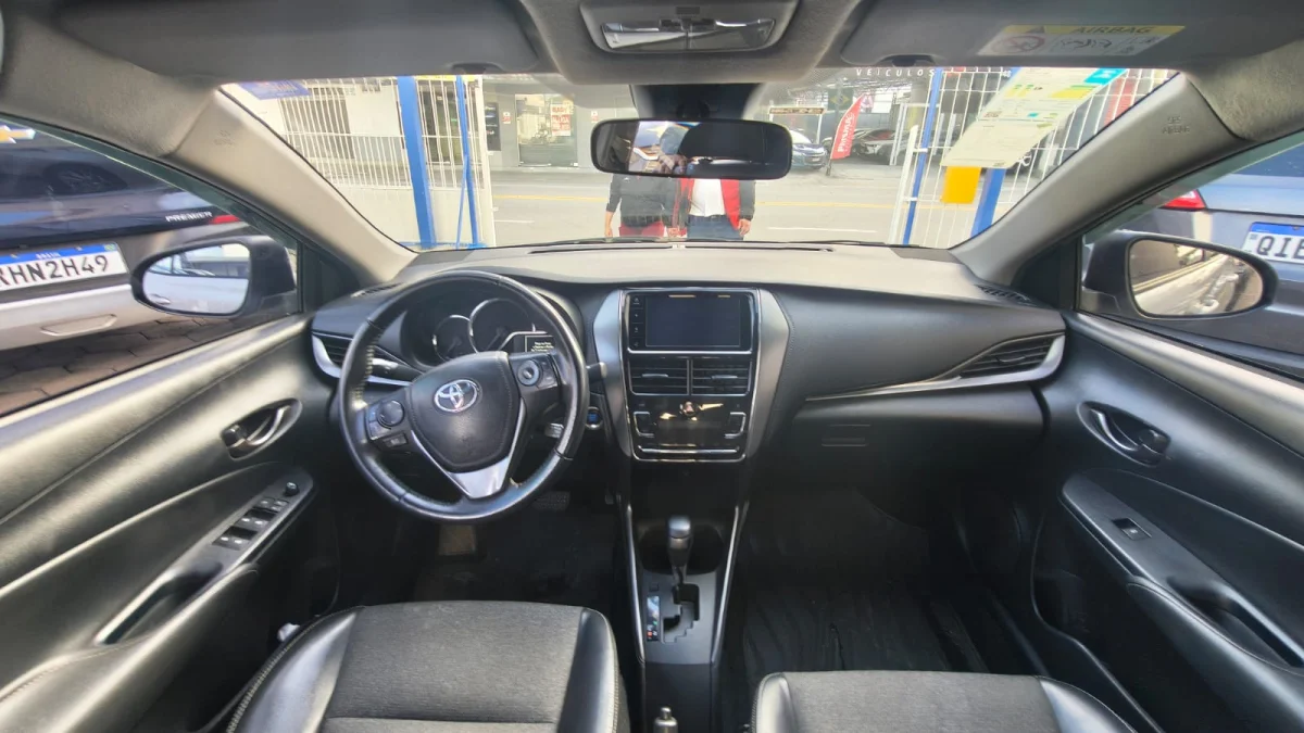 YARIS XS Sedan 1.5 Flex 16V 4p Aut.2023 - Imagem 7