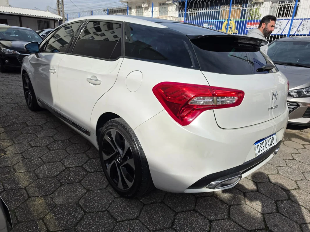 DS5 1.6 THP Aut. Completo 2014 - Imagem 3