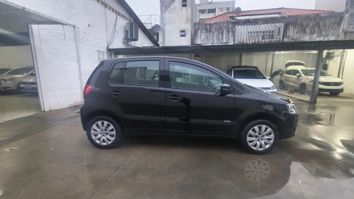 Fox 1.0 Mi Total Flex 8V 5p 2013 - Imagem 4