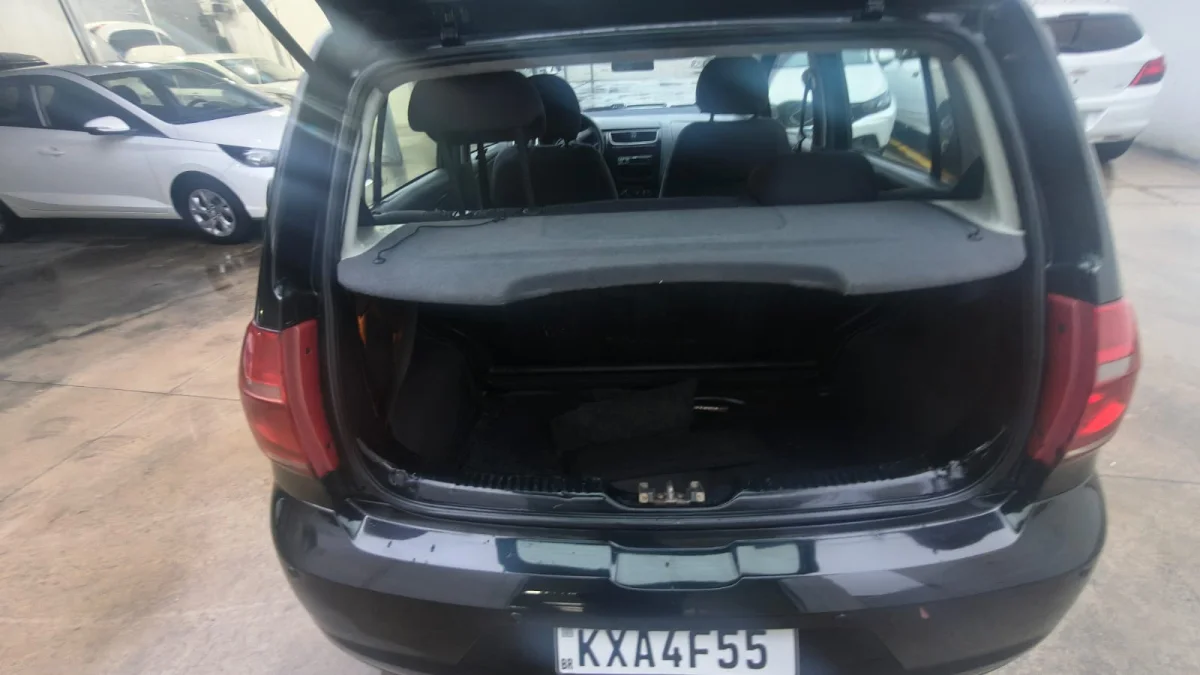 Fox 1.0 Mi Total Flex 8V 5p 2013 - Imagem 6