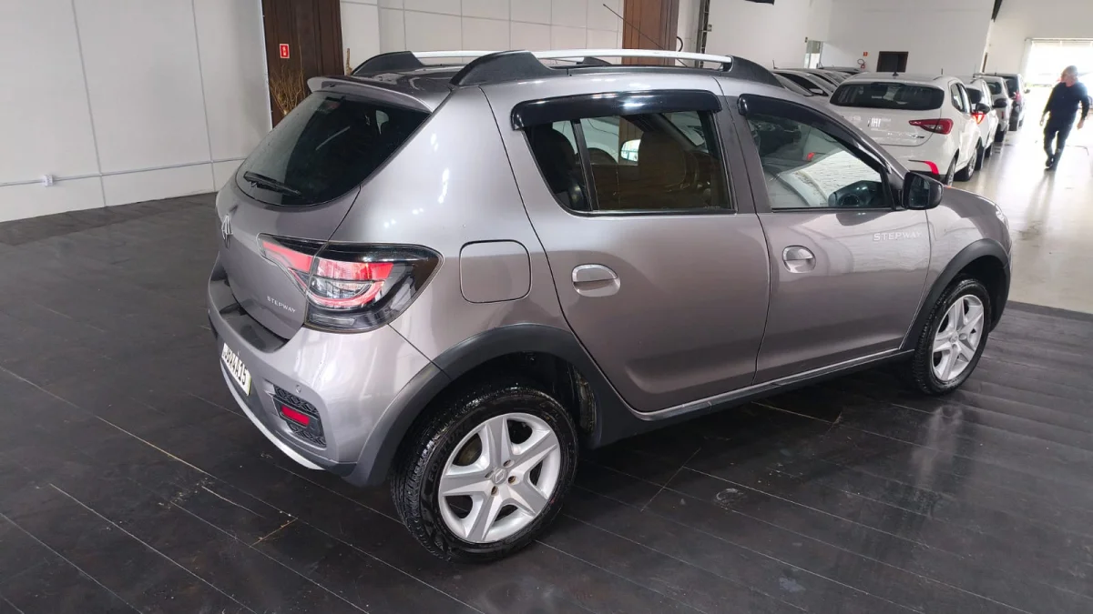 SANDERO SZE16MT - Imagem 2