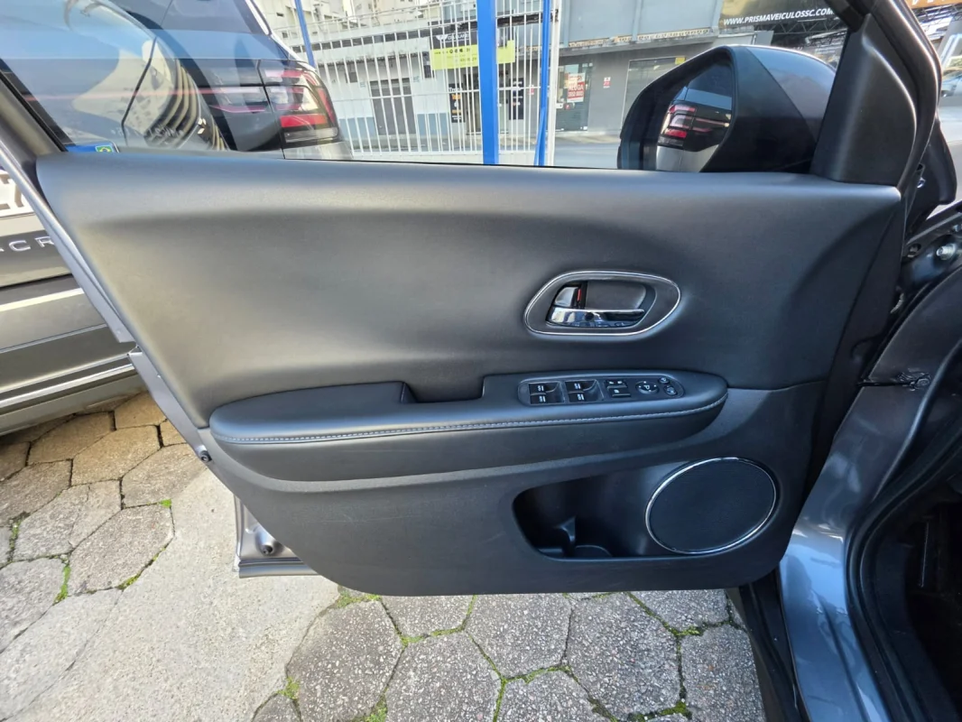 HR-V LX 1.8 Flexone 16V 5p Automática 2016 - Imagem 12