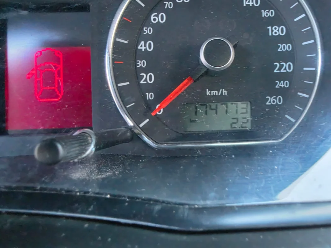 Polo sedan Comfort 2.0 Completo Manual GNV 2013 - Imagem 10
