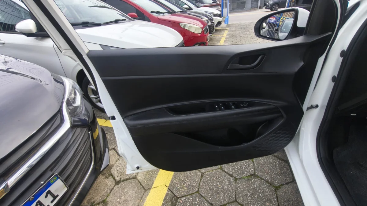 HB20 Comfort Plus 1.0 Flex 12V Mec. 2025 - Imagem 16
