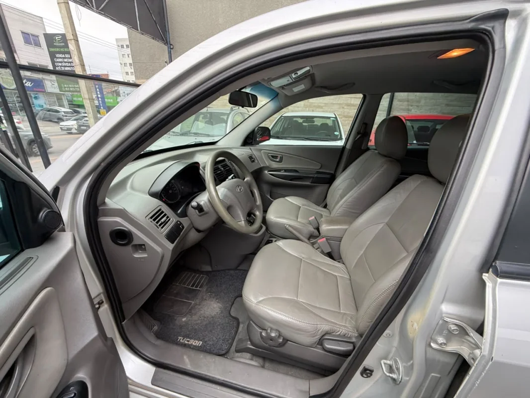 Tucson 2.0 Completo AUTOMÁTICO 2015 - Imagem 13