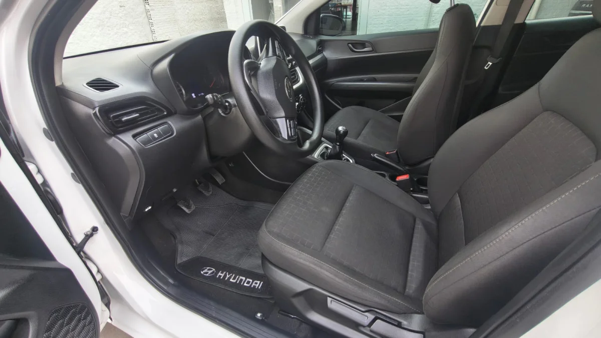 HB20 Comfort Plus 1.0 Flex 12V Mec. 2024 - Imagem 9