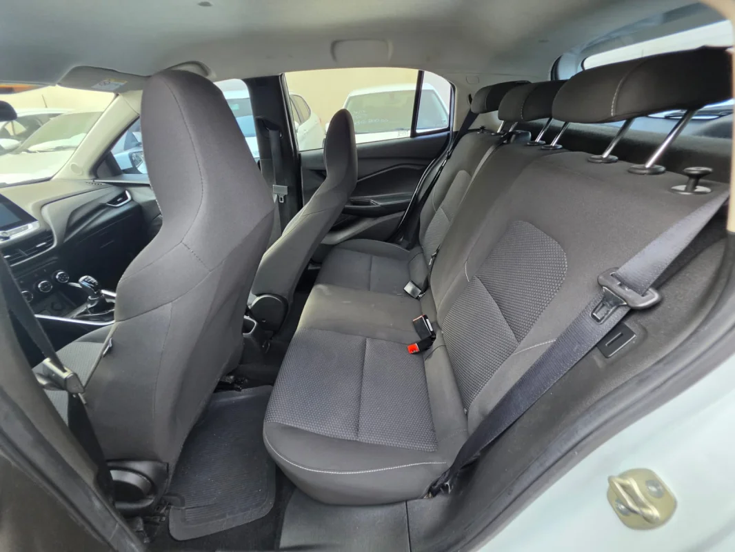 Onix Hatch LT 1.0 Completo 2022 - Imagem 4