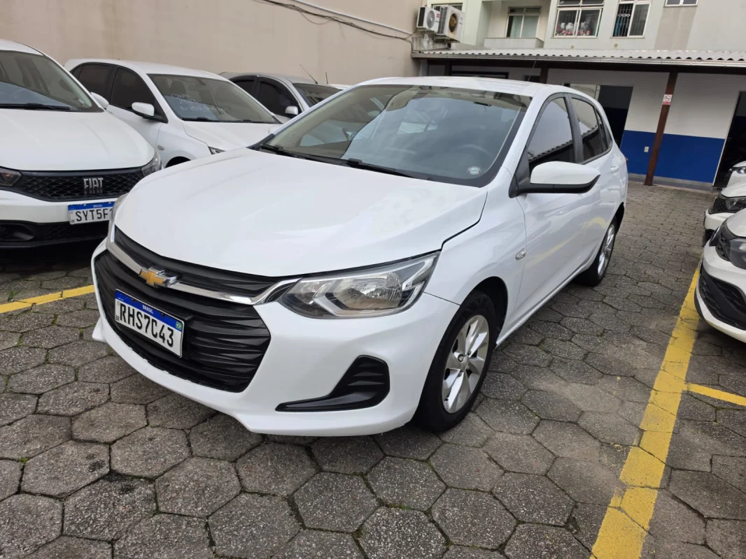 Onix Hatch LT 1.0 Completo 2022 - Imagem 6