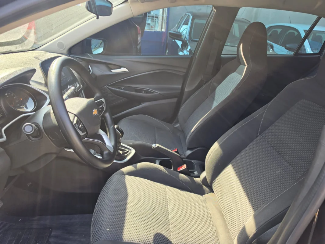Onix Hatch 1.0 LT Completo 2024 - Imagem 5
