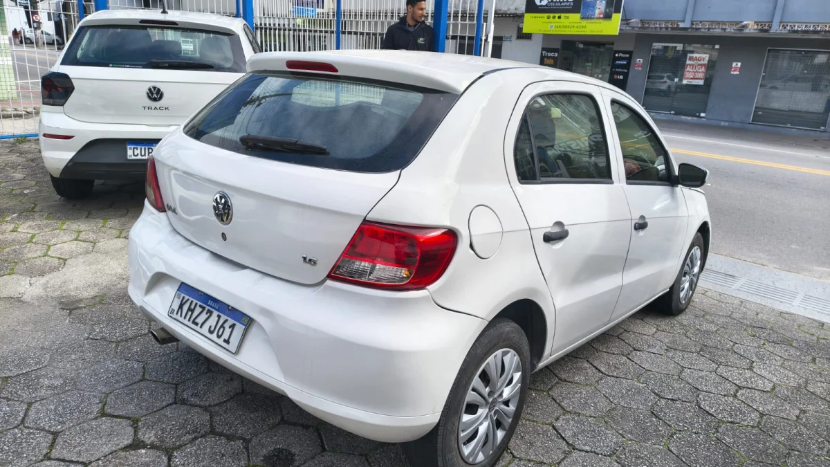 Gol 1.6 Completo Manual 2010 - Imagem 6