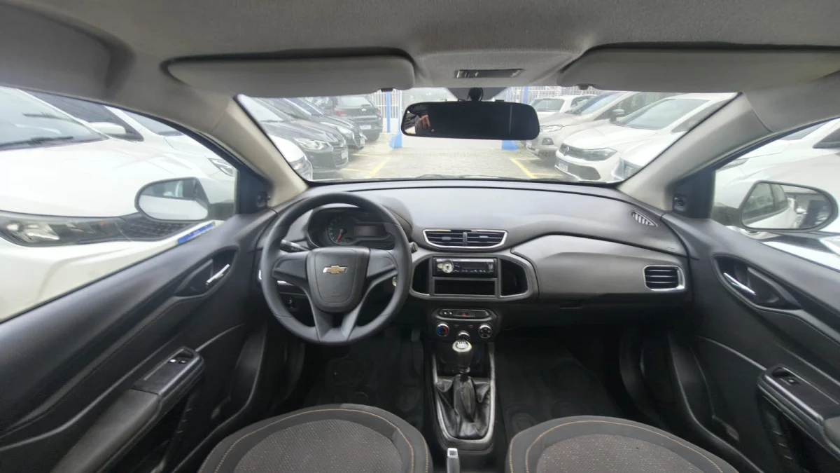 Onix Hatch 1.4 LT… Ano 2013 - Imagem 7