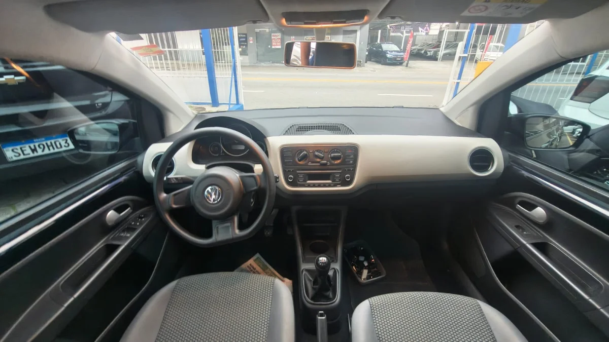 Up Move 1.0 TSI Completo Manual 2017 - Imagem 7