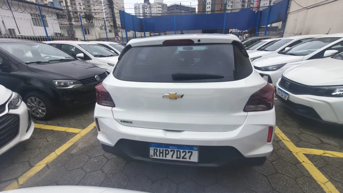 Onix Hatch LT2 1.0 Completo 2022 - Imagem 5