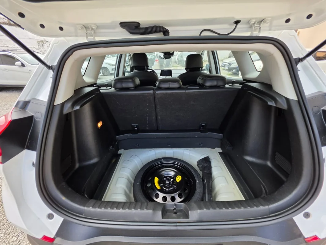 TRACKER LTZ 1.0 Turbo 12V Flex Automática 2025 - Imagem 8