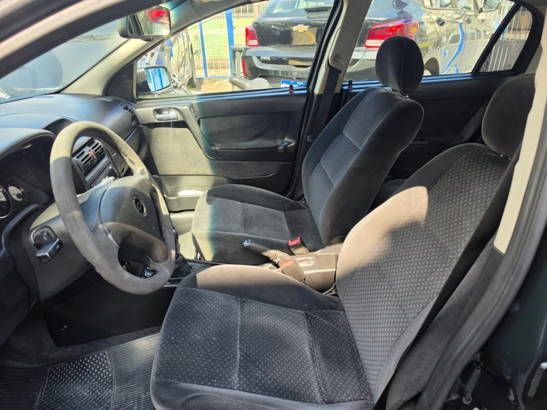 Astra Hatch 2.0 2010 - Imagem 5