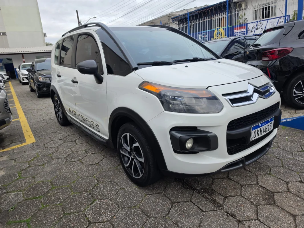 Aircross Tendance 1.6 Completo Manual 2015