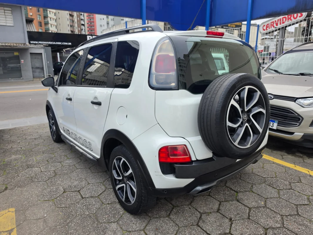 Aircross Tendance 1.6 Completo Manual 2015 - Imagem 3