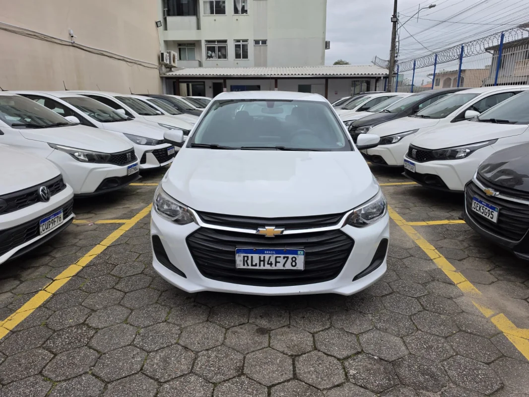 ONIX HATCH LT1 1.0 12V Flex 5p Mec 2021 - Imagem 2