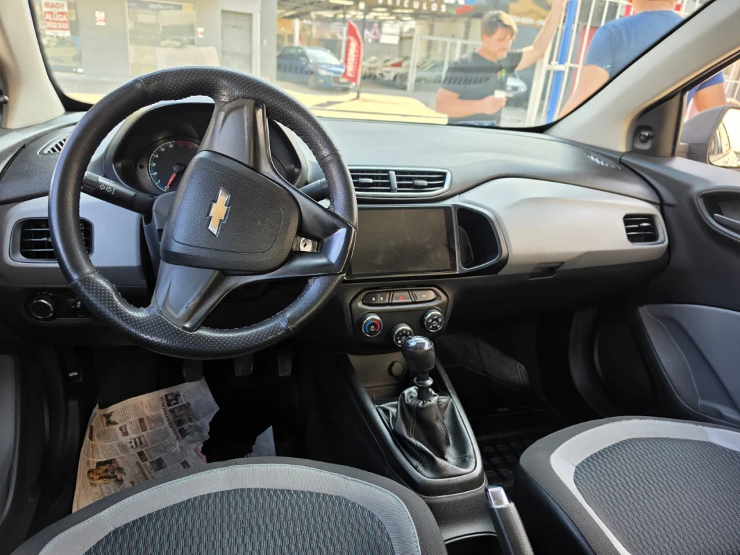 Onix LT 1.0 Completo Manual 2016 - Imagem 7