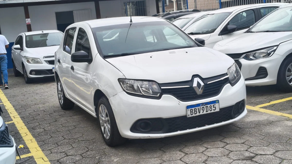 SANDERO AUTH 10 2018