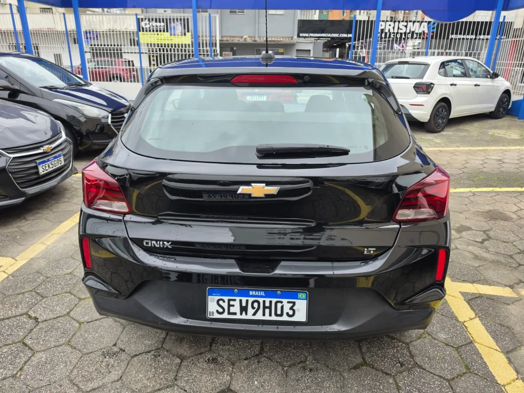 Onix Hatch 1.0 LT Completo 2024 - Imagem 5